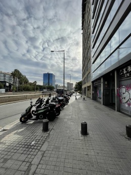 Gran Via de les Corts Catalanes, 133 (Plaça Cerdà)